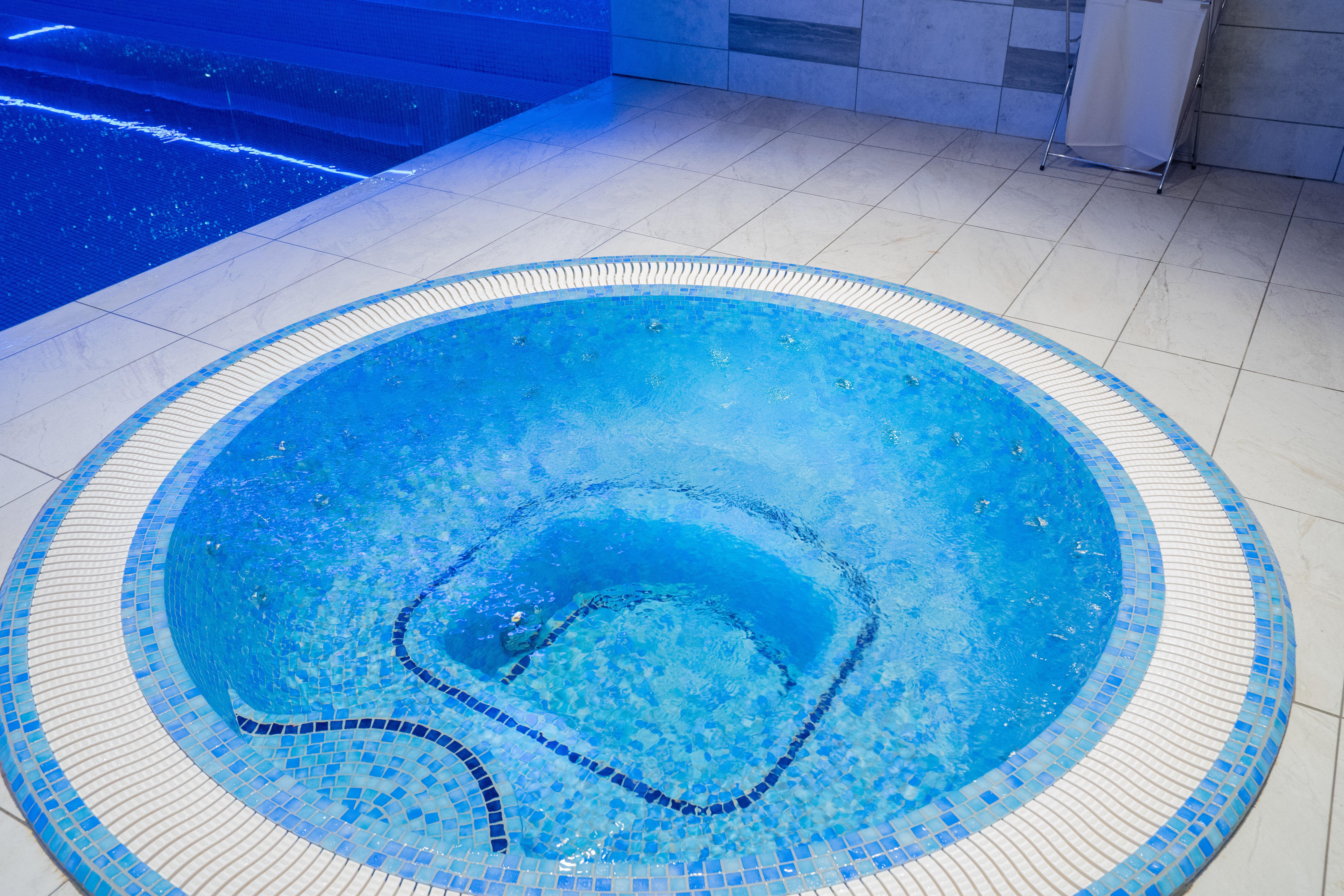 Atrium Heathrow Hotel 4*