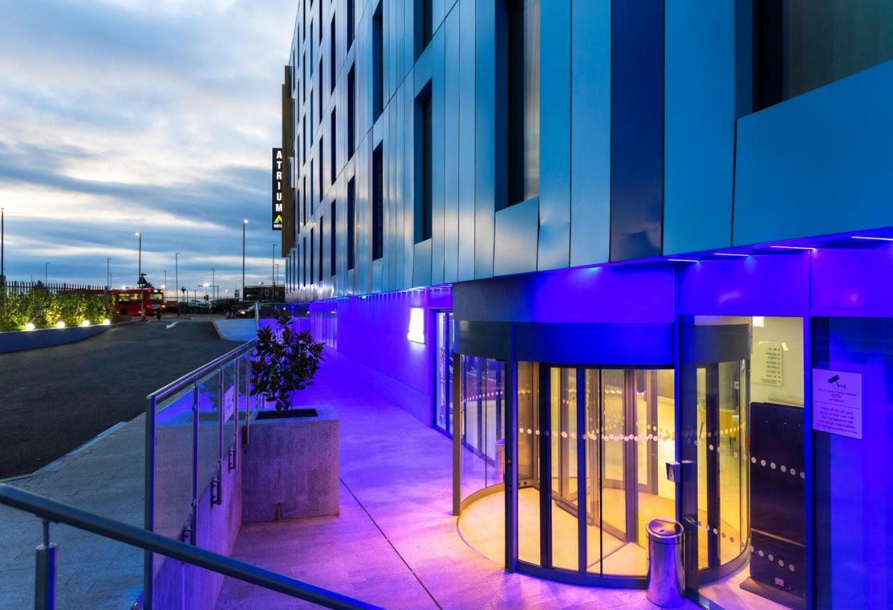Atrium Heathrow 4*